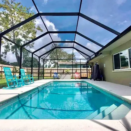 Siesta Key Private Retreat -Screened Pool Haven